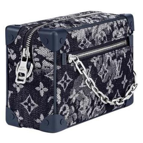 modelos louis vuitton|Louis Vuitton mini trunks.